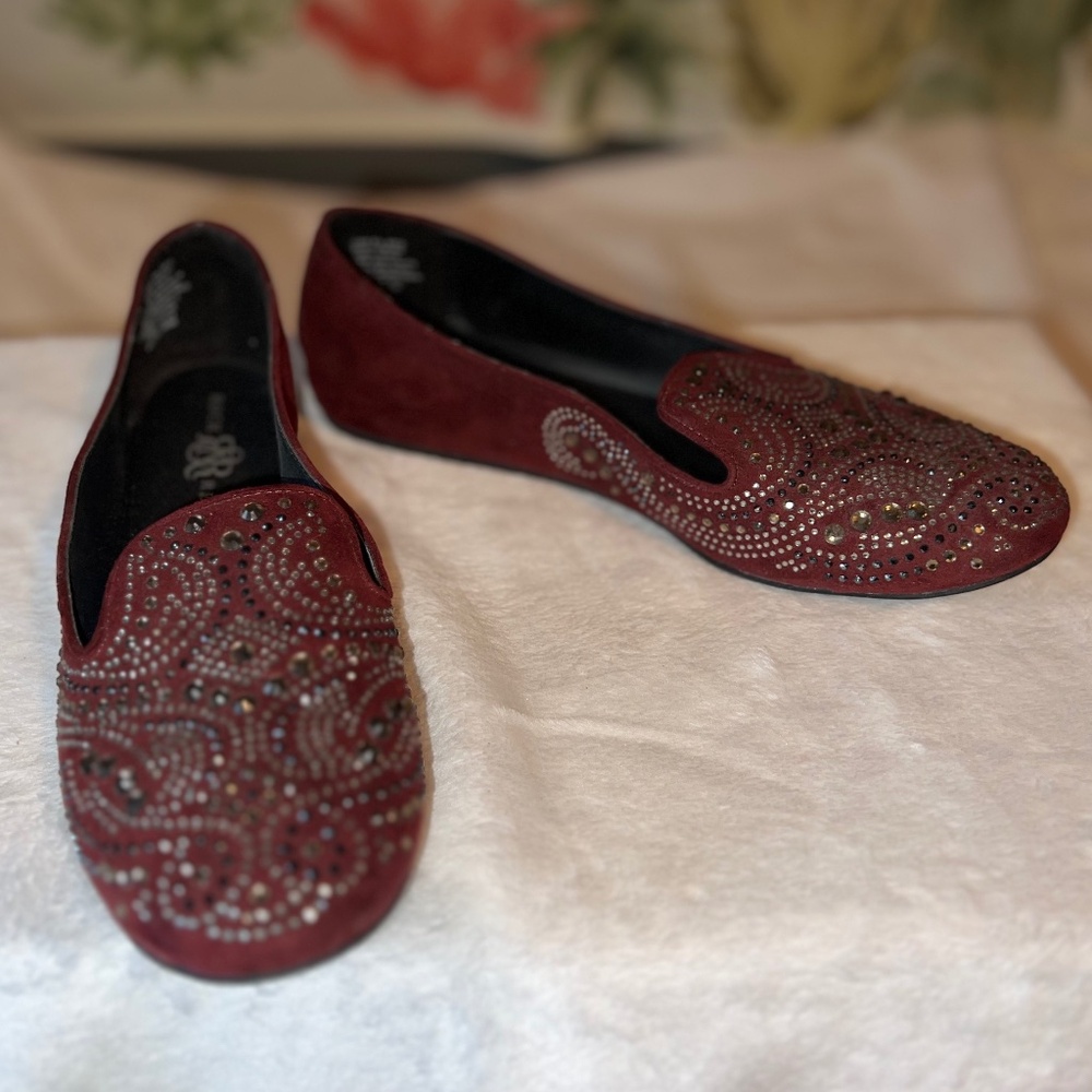Rock &  Republic Maroon Suede Studded Loafer Shoes Sz 9.5M